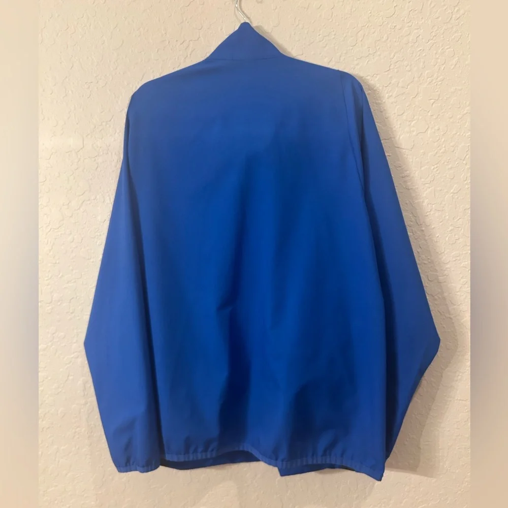 Nike Men's Vibrant Blue Windbreaker